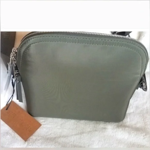 NWT Steve Madden Green Crossbody Bag - Picture 2 of 7